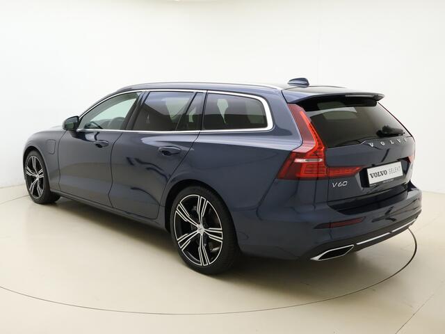 Volvo V60 T6 350pk AWD Plus Bright / Long Range / Elektr. Stoelen / Harman&Kardon Audio / 19'' / Stoel + Stuurw. Verwarming / Adapt. Cruise / DAB /