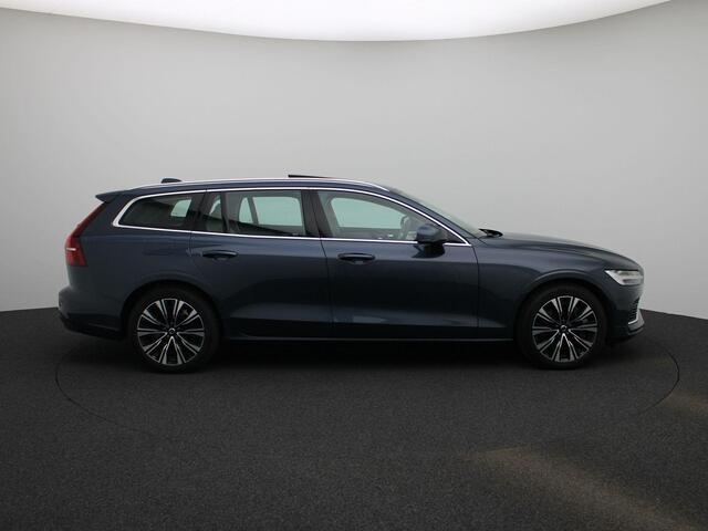 Volvo V60 2.0 T6 Plug-in hybrid AWD Ultimate Bright | Panorama Dak | Lederen Bekleding | Stoel / Stuur Verwarming | Apple Carplay / Android Auto | Bowers & Wilkins Geluid installatie |