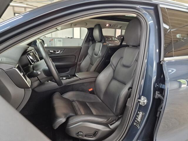 Volvo V60 2.0 T8 Twin Engine AWD Inscription 390pk | Leder | Pano | Trekhaak |