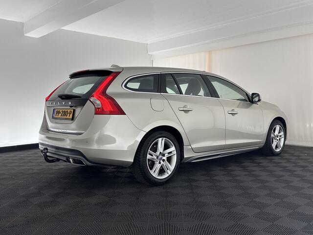 Volvo V60 2.4 D5 Twin Engine Aut. *PANO | LUXURY-LEATHER | XENON | ADAPTIVE-CRUISE | BLIS | MEMORY-PACK | NAVI-FULLMAP | HEATED-COMFORTSEATS | CAMERA | ECC | PDC | CRUISE | 17''ALU | TOWBAR*