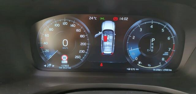 Volvo V60 2.0 T4 Inscription Navi Panoramadak 19 Inch Harman Kardon Scandinavian Line Pilot Assist Elek stoelen 360 Camera Four-C Polestar NL Auto