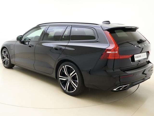 Volvo V60 T8 455pk AWD R-design / LONG RANGE / Harman en Kardon / Trekhaak / Keyless entry / Adaptieve cruise control /