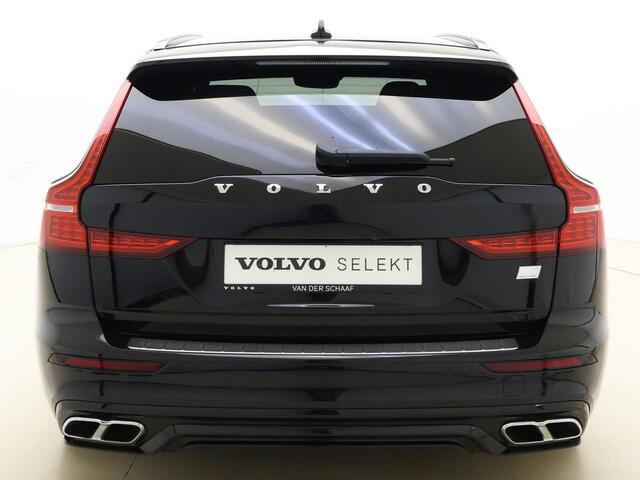 Volvo V60 T8 455pk AWD R-design / LONG RANGE / Harman en Kardon / Trekhaak / Keyless entry / Adaptieve cruise control /