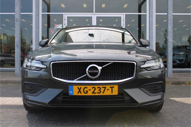 Volvo V60 T5 Momentum | Verw. Voorstoelen | El. Trekhaak | DAB | PDC voor + achter
