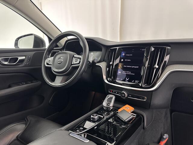Volvo V60 2.0 T6 Plug-in hybrid AWD Plus Bright (INCL.BTW) *PANO | LUXURY-LEATHER | FULL-LED | DIGI-COCKPIT | NAVI-FULLMAP | HEATED-SPORTSEATS | KEYLESS | ECC | PDC | CRUISE | 18''ALU*