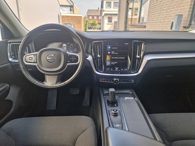 Volvo V60 2.0 B3 Momentum Advantage NL Auto | Cam | Blis | Adaptive Cr Pilot Assist
