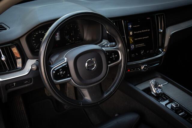 Volvo V60 2.0 B5 R-Design Elektr. uitklapbare trekhaak, Harman & Kardon, Memory seats