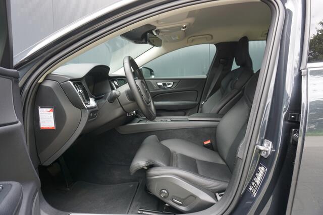 Volvo V60 2.0 T4 Momentum Pro | Origineel NL | Leder | Camera | Cruise Control | Navigatie |