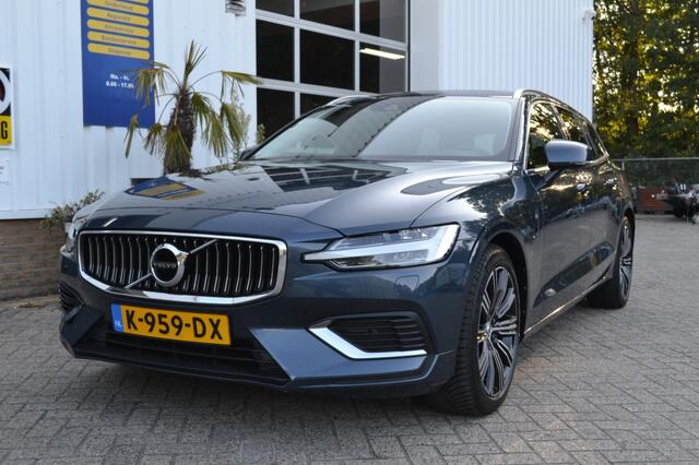 Volvo V60 2.0 T8 AWD R. R-Des.