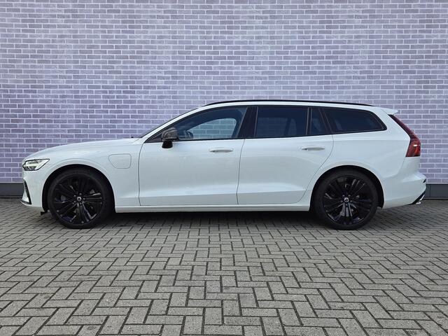 Volvo V60 T6 Plug-in Hybride AWD R-Design | BLIS | Adaptive Cruise-control | Verw. voorstoelen | Verw. stuurwiel | Sportstoelen | Donker glas
