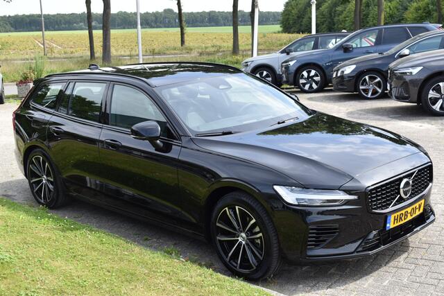 Volvo V60 2.0 T6 350 PK Plug-in hybrid AWD Plus Dark ACC | Pilot Assist | Stoel stuurverwarming | Camera | Harman Kardon