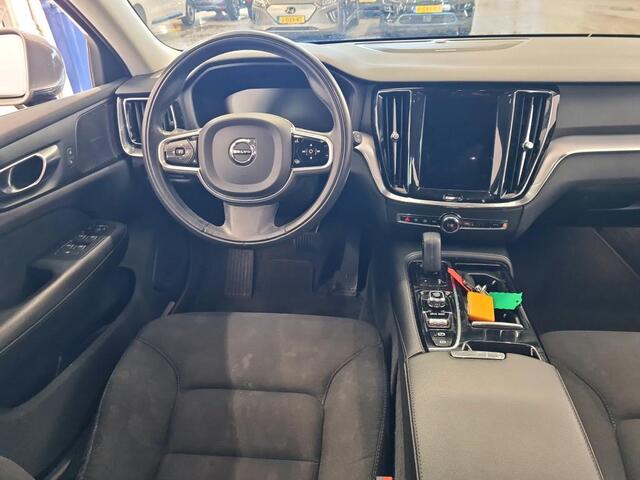 Volvo V60 2.0 T8 Recharge AWD Business Pro Camera | Ad Cruise | Climate | Elek Stoel+klep | Full Led | Keyless | Navi | PDC | Start/Stop | 1 Laadkabel | NL-Auto | Volledig Onderh.