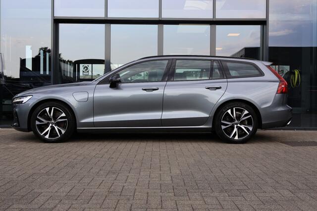 Volvo V60 2.0 T8 AWD R-DESIGN / CAMERA / Memory Seats