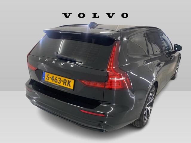 Volvo V60 2.0 B3 Plus Dark | Adaptieve Cruise Control | Parkeercamera | Stoel-/Stuurverwarming | DAB+ | Elektrische achterklep | Navigatie |