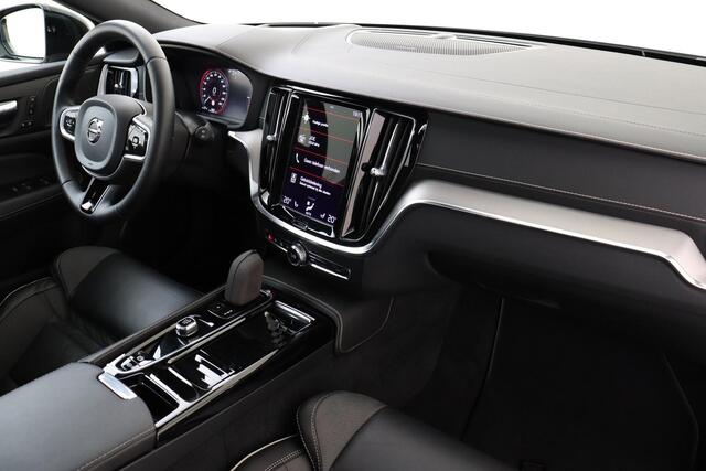 Volvo V60 T6 RECHARGE AWD R-DESIGN *LONG RANGE* -PANO.DAK|HARMAN/KARDON|TREKHAAK|20"|HEAD-UP DISP.|BLIS|POWER-SEATS