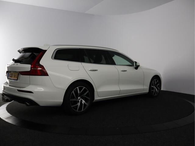 Volvo V60 2.0 T6 Twin Engine AWD Inscription | Harman Kardon | Trekhaak