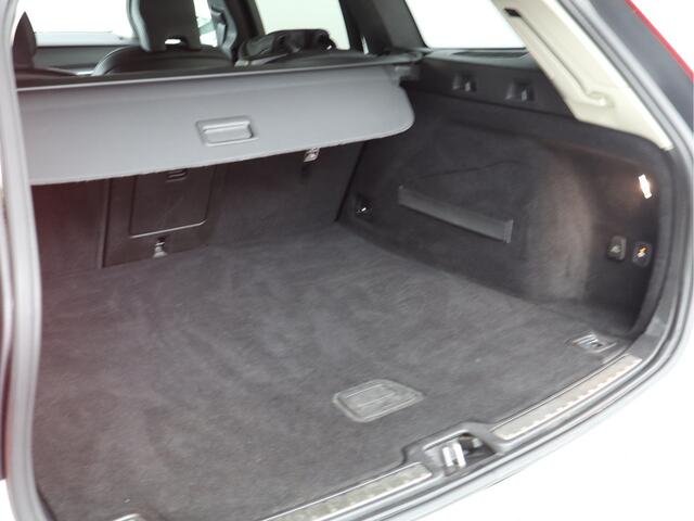 Volvo V60 2.0 T6 Twin Engine AWD Inscription | Harman Kardon | Trekhaak