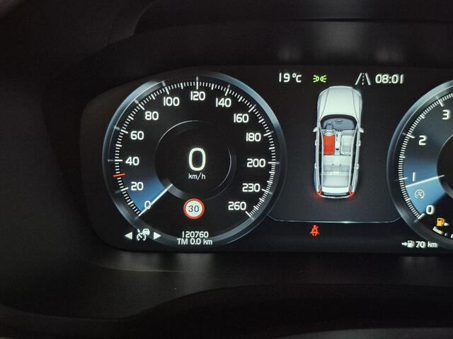 Volvo V60 2.0 B3 R-Design | Trekhaak |