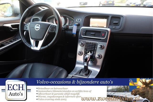 Volvo V60 T4 190 pk Aut. Summum, Leer, Xenon, Adaptieve CC, Standkachel, Trekhaak