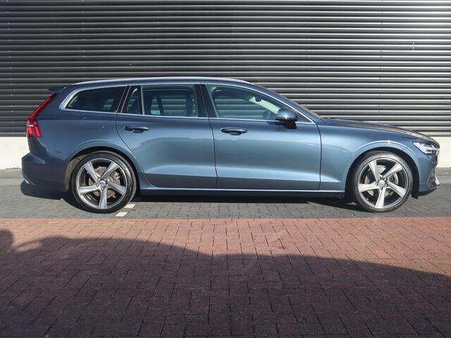 Volvo V60 2.0 B3 Business Pro | Clima | Cruise adapt. | Apple Carplay/Navi | Leder | PDC | IntelliSafe |