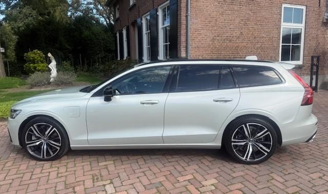 Volvo V60 2.0 T6 Recharge AWD R-Design Leer-Trekhaak