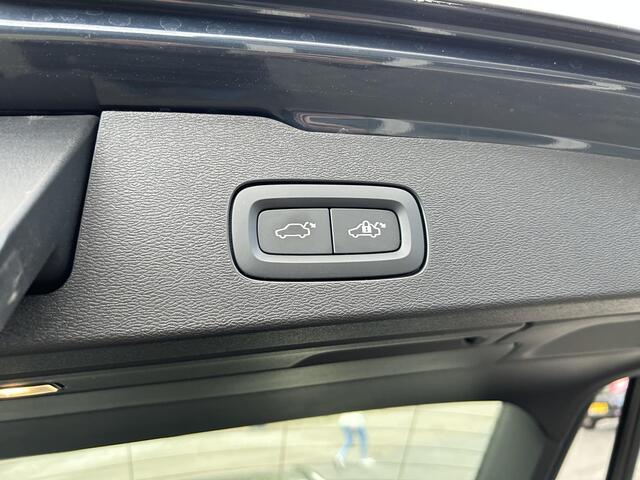 Volvo V60 2.0 B4 Ultra Dark