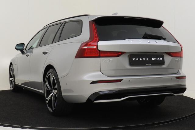 Volvo V60 T6 RECHARGE AWD ULTRA DARK -PANO.DAK|360°CAM|BOWERS&WILKINS|19"|HEAD-UP DISP.
