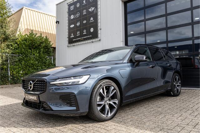 Volvo V60 2.0 T6 Plug-in hybrid AWD Plus Dark ?Leer?CAM?CC?Wint.pakk.