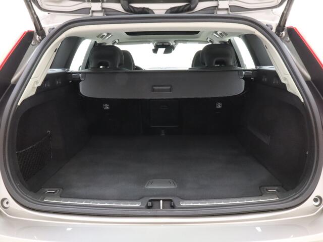 Volvo V60 T6 310pk AWD Inscription / Bowers&Wilkins Audio / Stoelventilatie / Head-Up / Panoramadak / Elektr. Stoelen / 360 Camera / Adapt. Cruise / BLIS / DAB / Elektr. Achterklep /