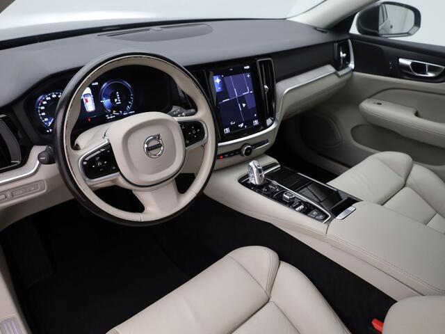 Volvo V60 2.0 T8 Twin Engine AWD Inscription | PANO | CAMERA | MEMORY | KEYLESS | TREKHAAK