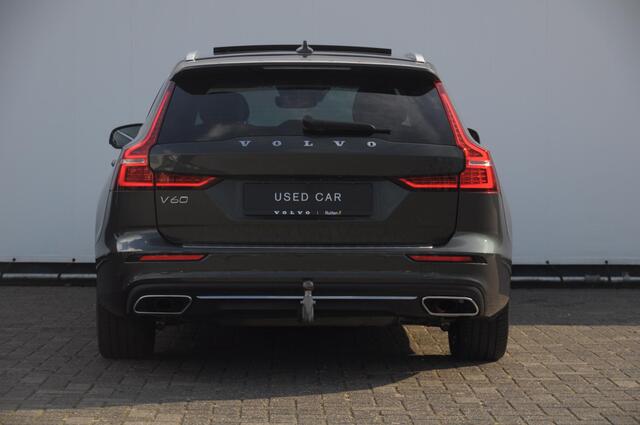 Volvo V60 T6 340PK Automaat Recharge AWD Inscription Trekhaak / Adaptieve cruise control /BLIS / Parkeersensoren met camera / Stoel - en stuurwielverwarming / Elektrische stoelen met geheugen / Getint glas / Apple carplay / Keyless entry / Elektrische achterklep