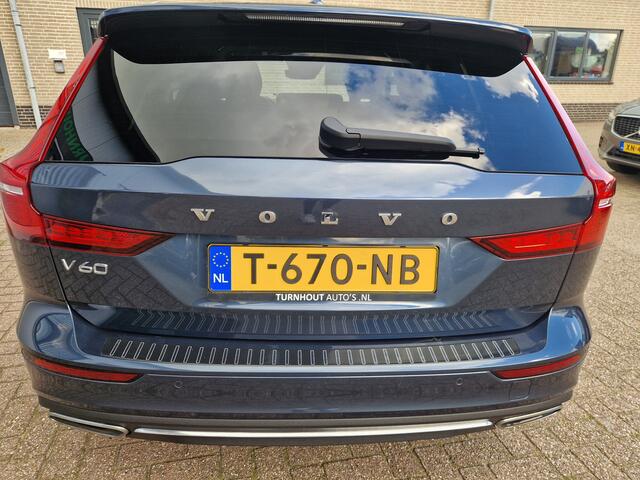 Volvo V60 2.0 T8 Twin Engine AWD Inscription Panoramadak | Blis | Cam