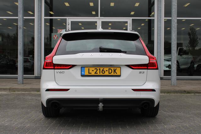 Volvo V60 B3 Automaat Momentum Advantage | Trekhaak | Camera | AppleCarplay | Cruise control | Parkeersensoren V+A