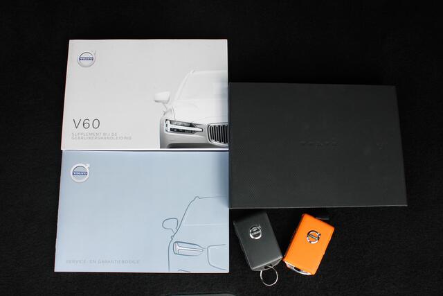 Volvo V60 B3 Automaat Momentum Advantage | Trekhaak | Camera | AppleCarplay | Cruise control | Parkeersensoren V+A