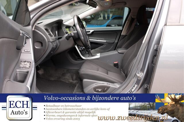 Volvo V60 D3 150 pk Aut. Dealer onderhouden, Elektr. stoel, Trekhaak, Stoelverwarming
