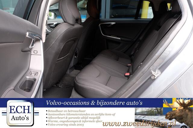 Volvo V60 D3 150 pk Aut. Dealer onderhouden, Elektr. stoel, Trekhaak, Stoelverwarming