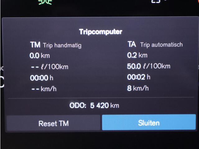 Volvo V60 2.0 T6 Plug-in hybrid AWD Plus Dark / Trekhaak / 360 Camera / Harman Kardon / Elektrische Stoelen / Stoel+Stuurverwarming / BLIS / Keyless / Adaptive Cruise /