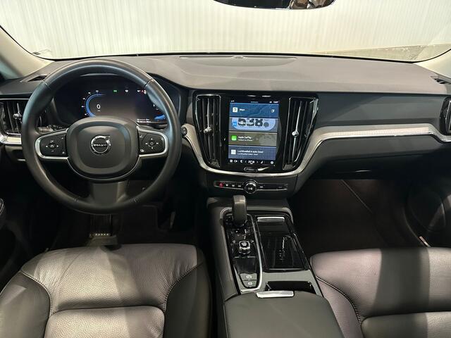 Volvo V60 T6 Aut. Plug-In Hybrid LongRange Core Bright Leder Parkeercamera 350pk