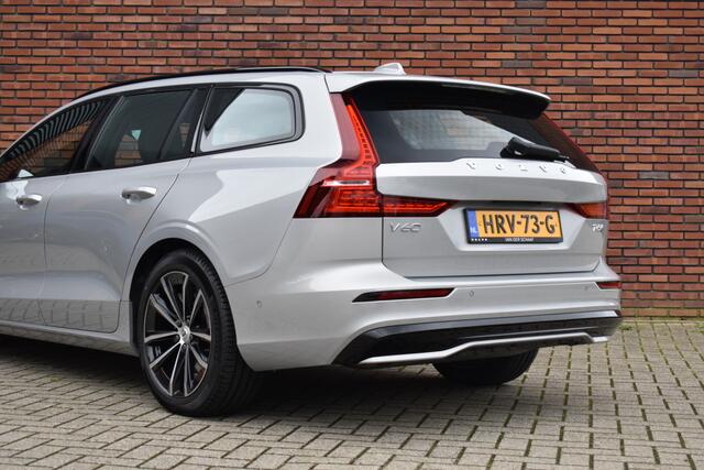 Volvo V60 T6 350PK Plug-in hybrid AWD Plus Dark | H&K audio | Trekhaak | 360 camera |