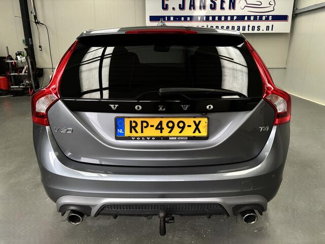 Volvo V60 2.0 T4 Business Sport Intellisafe Pro Line R Design!!! | Achteropkomend verkeer waarschuwing | Autonomous Emergency Braking | Bots herkenning systeem