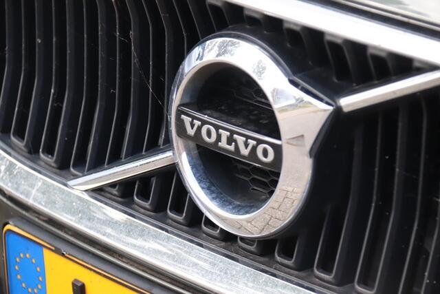 Volvo V60 2.0 B3 Momentum Advantage, Stoel & Stuurverwarming, Navi, Camera
