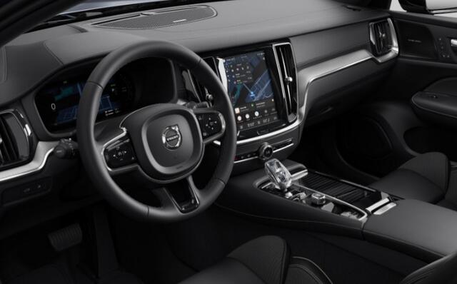 Volvo V60 T6 350PK Automaat AWD Ultra Dark / Long Range / 360 Camera / Harman Kardon audio / Head-up display / Panorama dak / Apple carplay / Android auto /