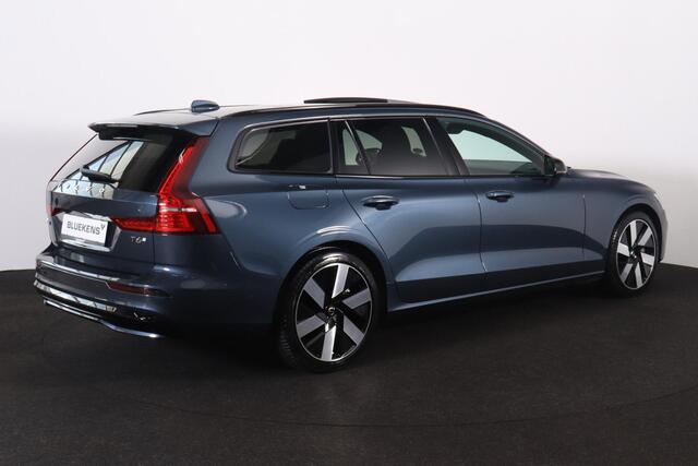 Volvo V60 T6 Recharge AWD Plus Dark - LONG RANGE - Panorama/schuifdak - IntelliSafe Assist & Surround - 360º Camera - Harman/Kardon audio - Adaptieve LED koplampen - Verwarmde voorstoelen, stuur & achterbank - Parkeersensoren voor & achter - Elektr. bedienb. voorst