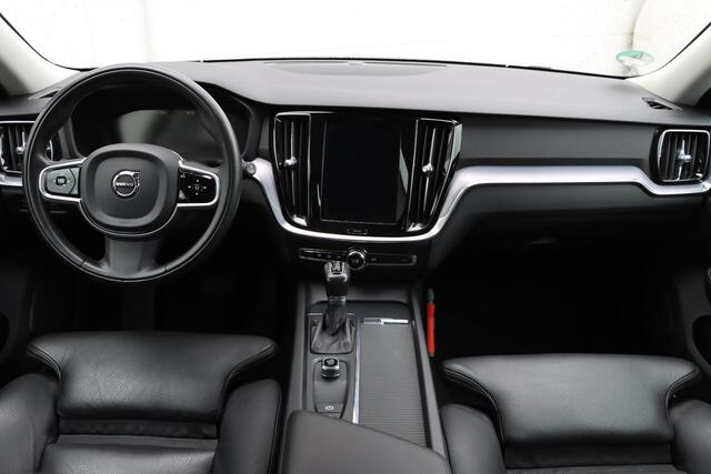 Volvo V60 2.0 T5 Momentum 250pk
