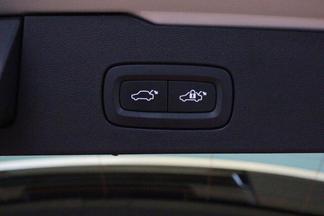 Volvo V60 2.0 B3 Momentum Business Aut | NAVI | CLIMA | CAMERA + PDC | ADAP CRUISE | ELEKTR KLEP |