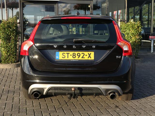 Volvo V60 2.0 T4 Business Sport R-Design TREKHAAK 191 PK