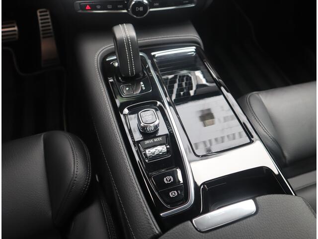 Volvo V60 2.0 T8 Twin Engine AWD R-Design / Panoramadak