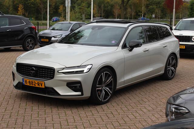 Volvo V60 2.0 B4 R-Design / Trekhaak / Panoramadak / 360Camera / Head-up / Luxe Leder / 19'' / Harman Kardon / Keyless / CarPlay / Stuur+Stoelverwarming / DAB / ACC