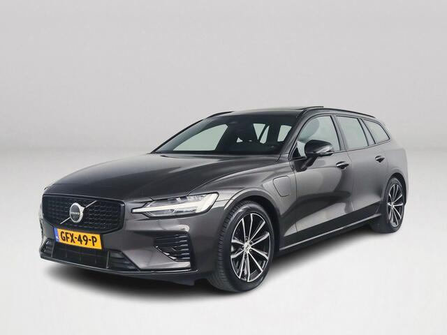 Volvo V60 T6 Aut. Plug-in hybrid AWD Plus Dark | Panoramadak | 360° camera | Stoel- en Stuurverwarming | Harman Kardon | Trekhaak