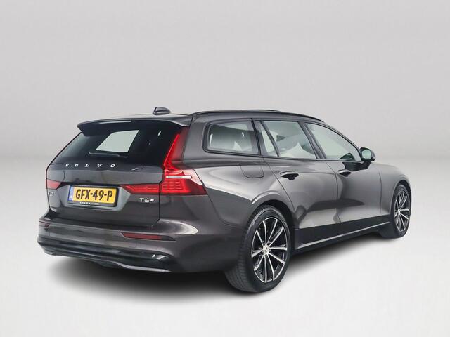 Volvo V60 T6 Aut. Plug-in hybrid AWD Plus Dark | Panoramadak | 360° camera | Stoel- en Stuurverwarming | Harman Kardon | Trekhaak